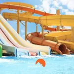 #064 Families Only - Oh Live By Holidays Αλμπουφέιρα