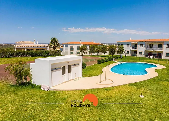 #064 Families Only - Oh Live By Holidays * Albufeira